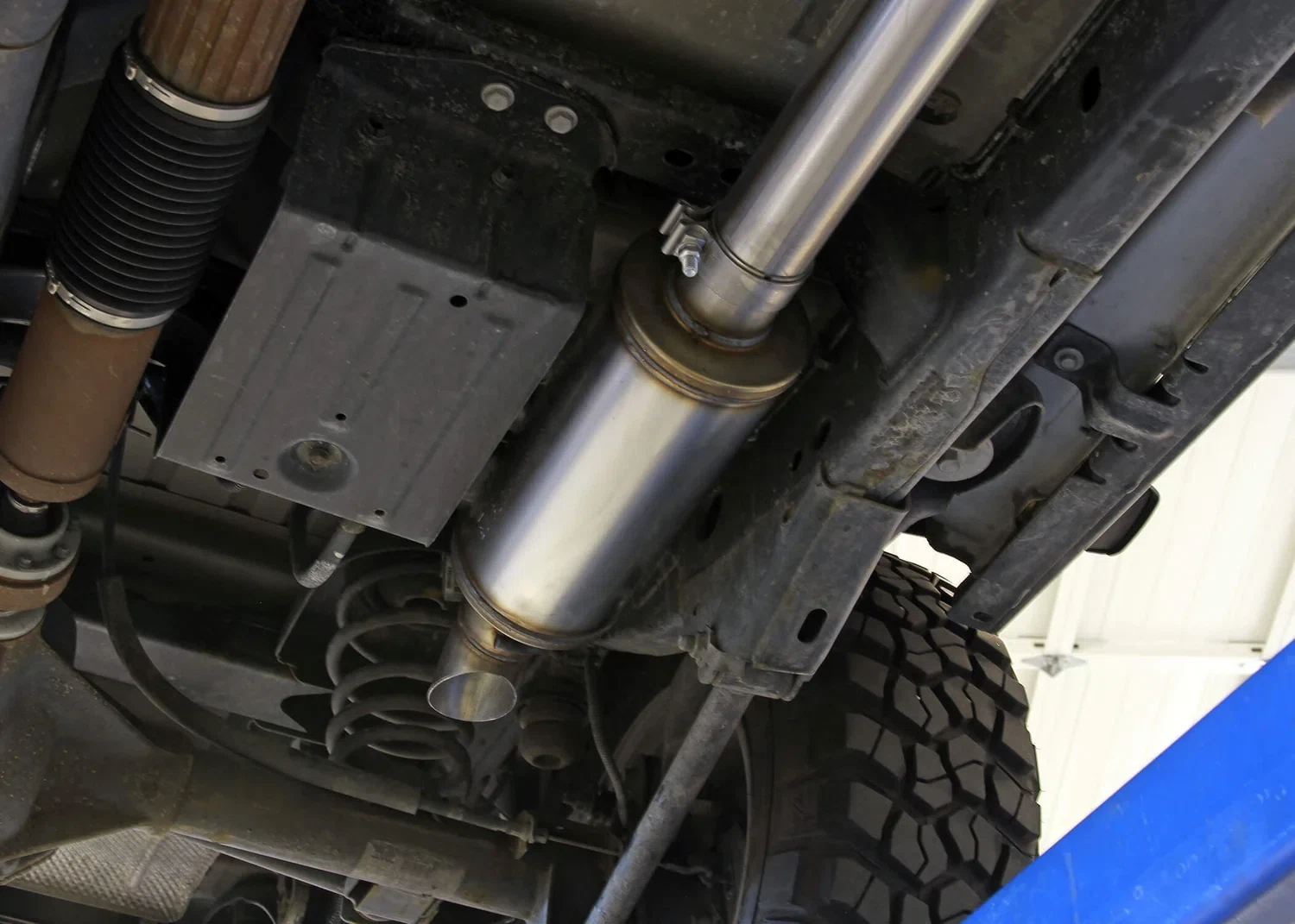 2007-2018 Jeep Wrangler Cat-Back Exhaust Flowmaster Stainless Steel